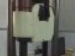 万能试验机